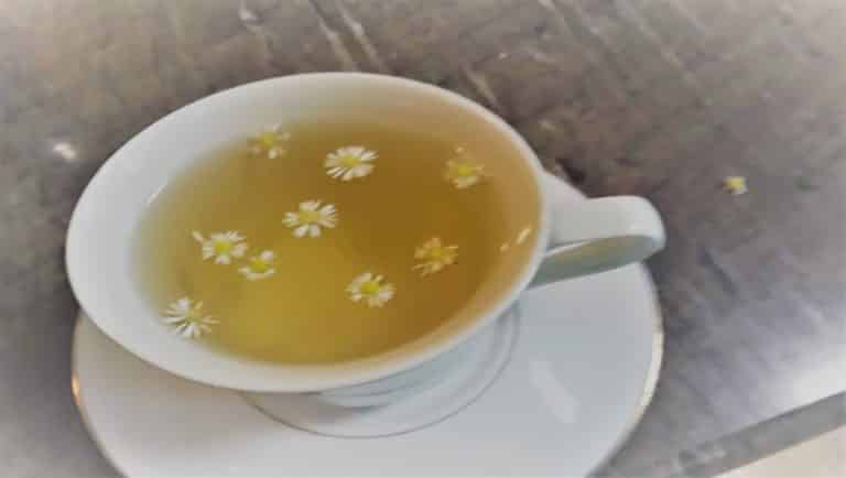 Teas For Colds: 5 Popular Homemade Teas For Colds